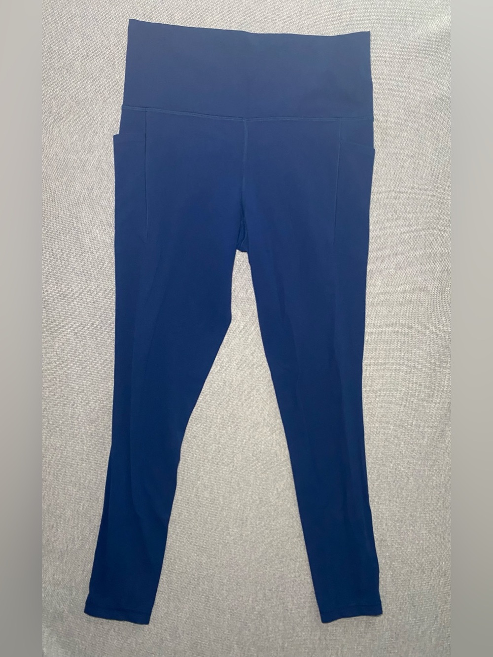 Athleta Salutation Stash II Pocket Leggings Blue Medium